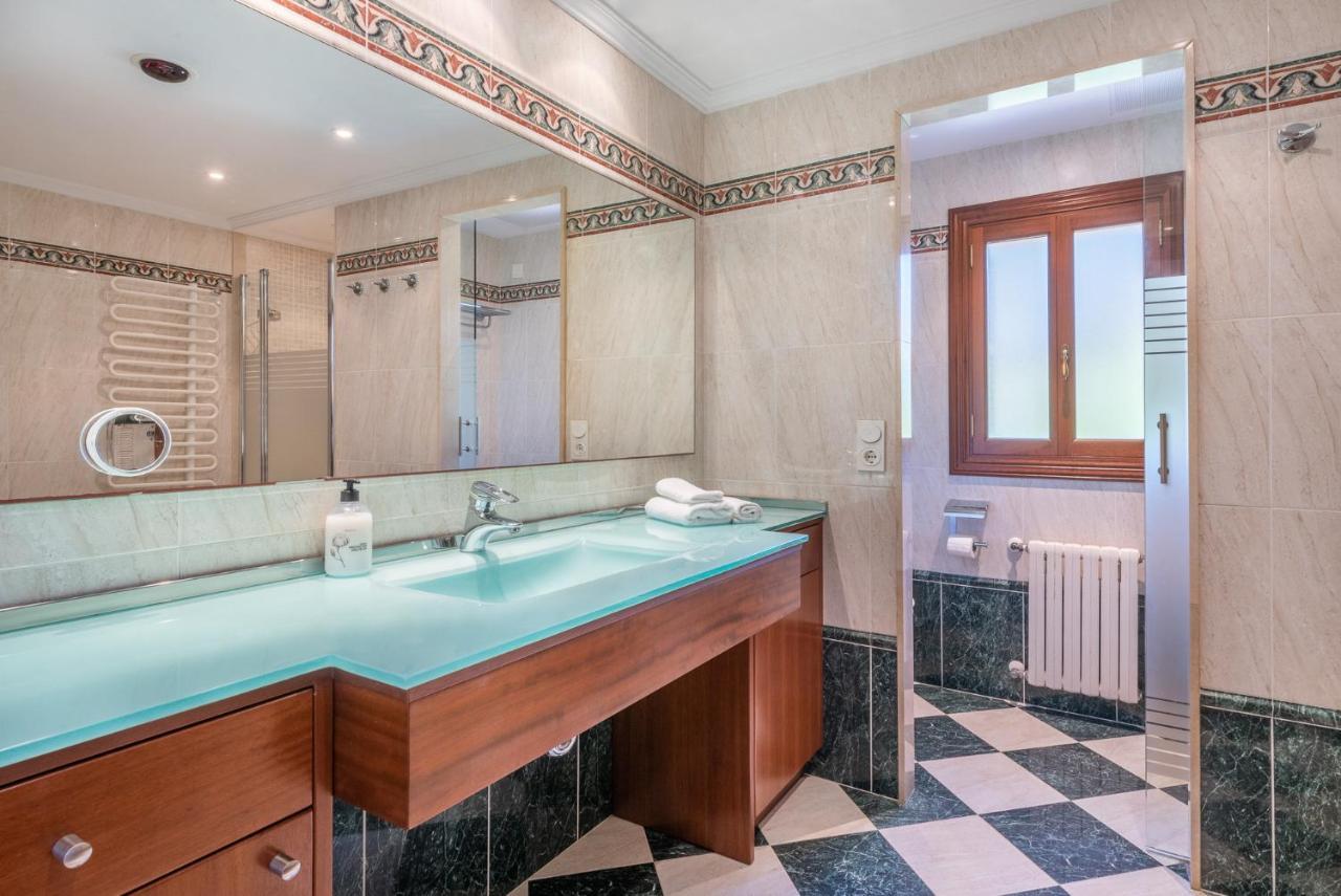Villa Es Turrio By Mallorca House Rent *